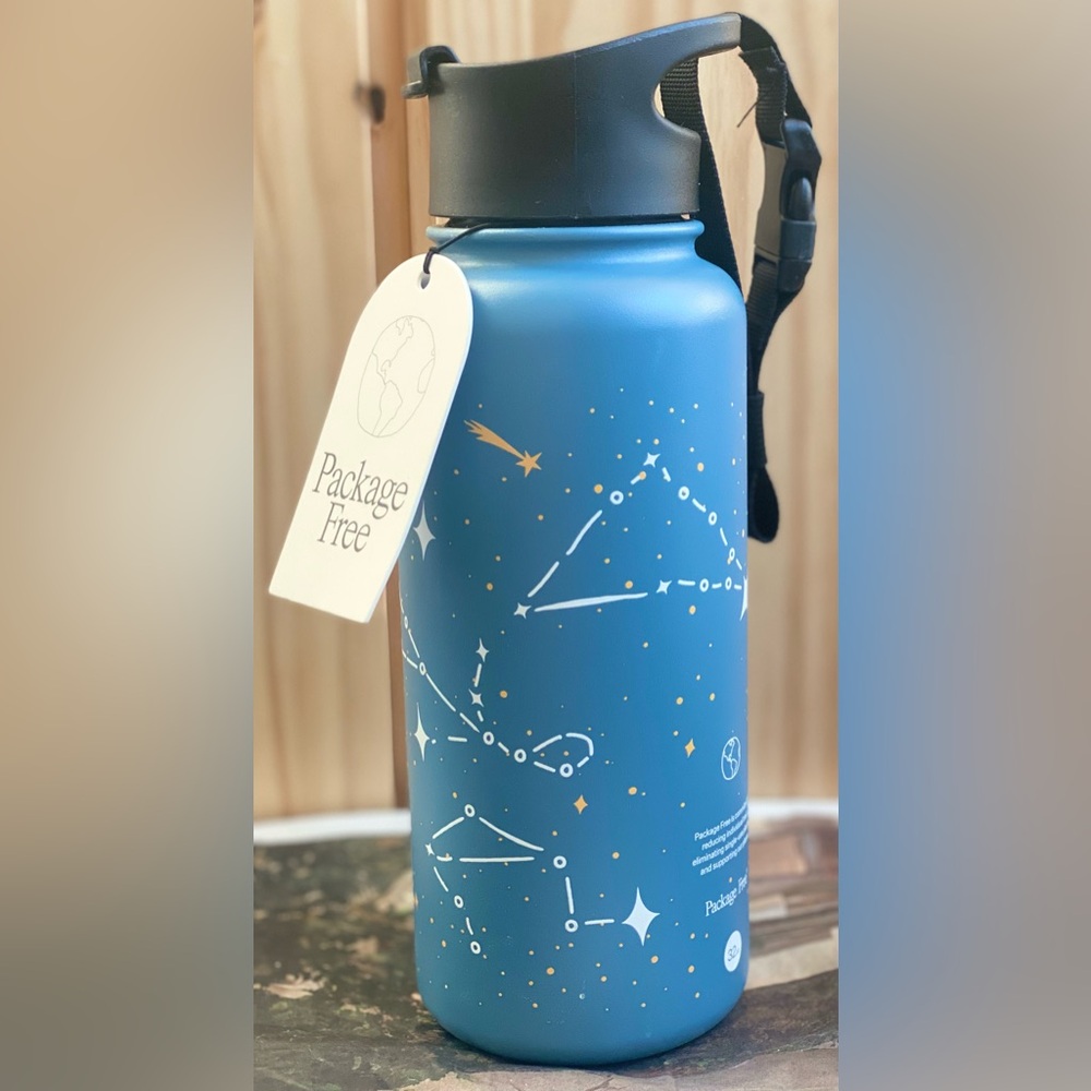 FREE SHIPPING 32 Oz Insulated Steel Bottle- UNITED BY BLUE -zodiac sky Astrology